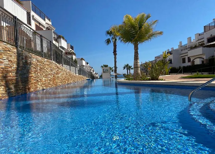 Impresionante Piso En Planta Baja Cerca Al Mar! Torrevieja
